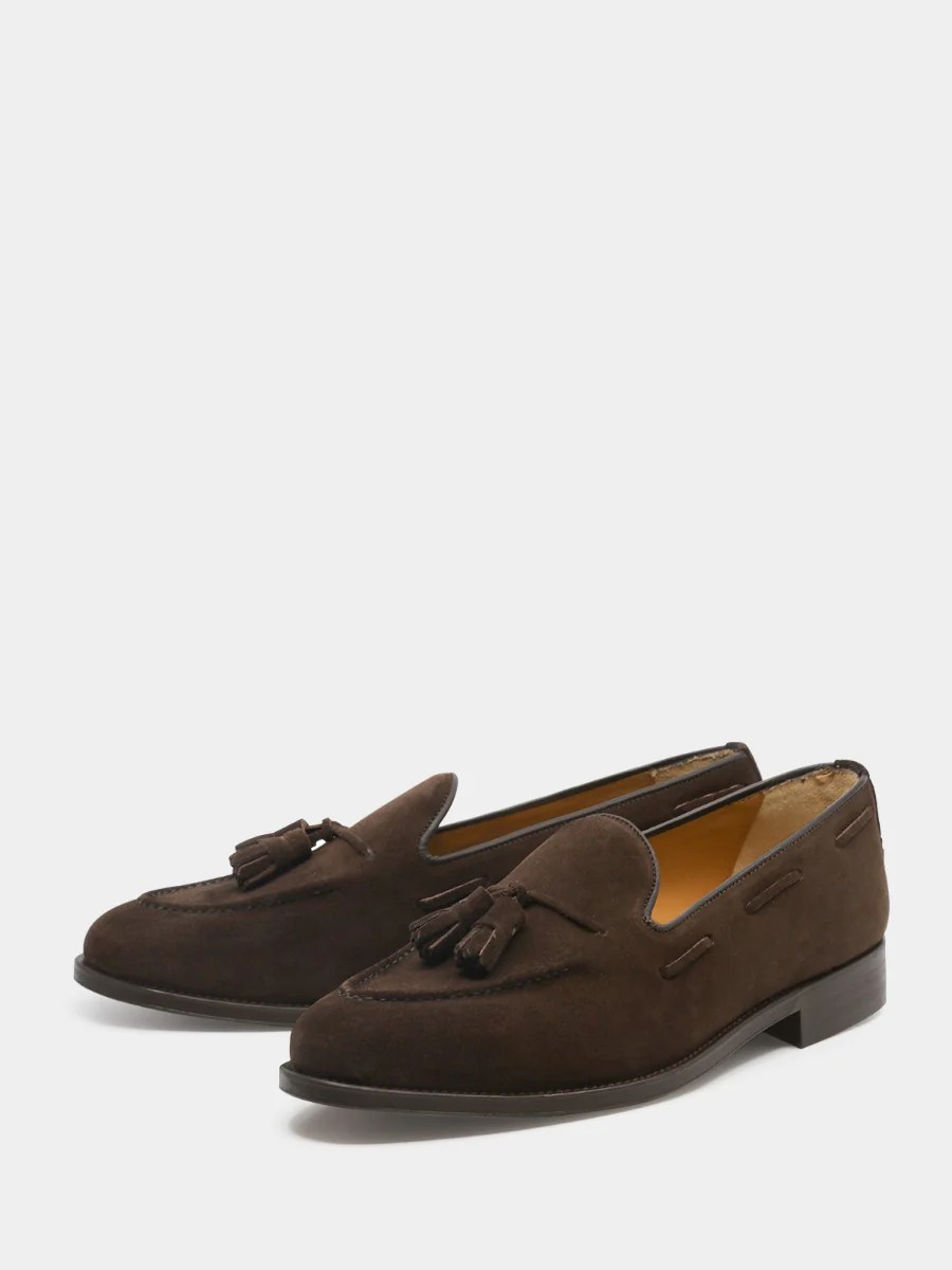 Vaqueros y mocasines encajan: la combinación masculina que redefine el casual&nbsp;elegante