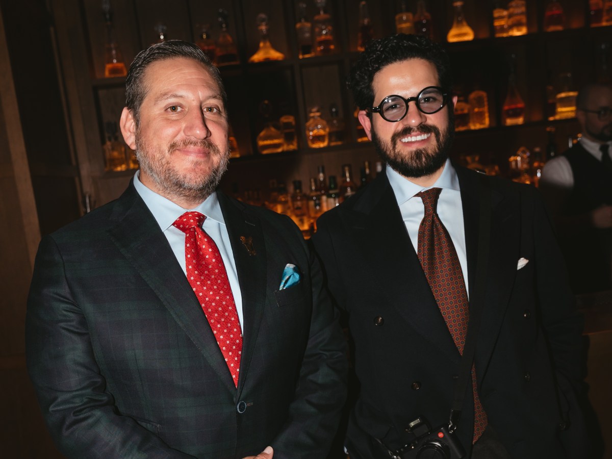 Trajes y cócteles a medida: una noche de sastrería y&nbsp;mixología