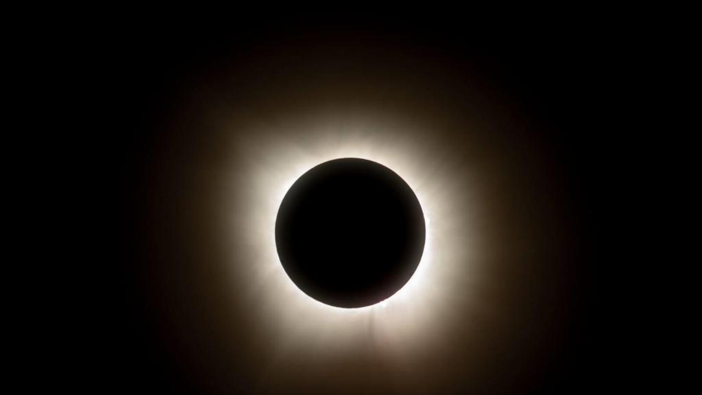 Eclipse solar