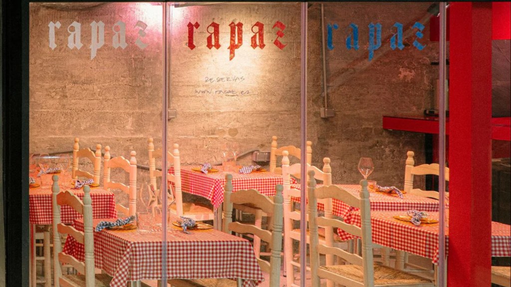 El ‘chiringuito’ gastronómico de Madrid donde cada fin de semana cocina un chef&nbsp;diferente
