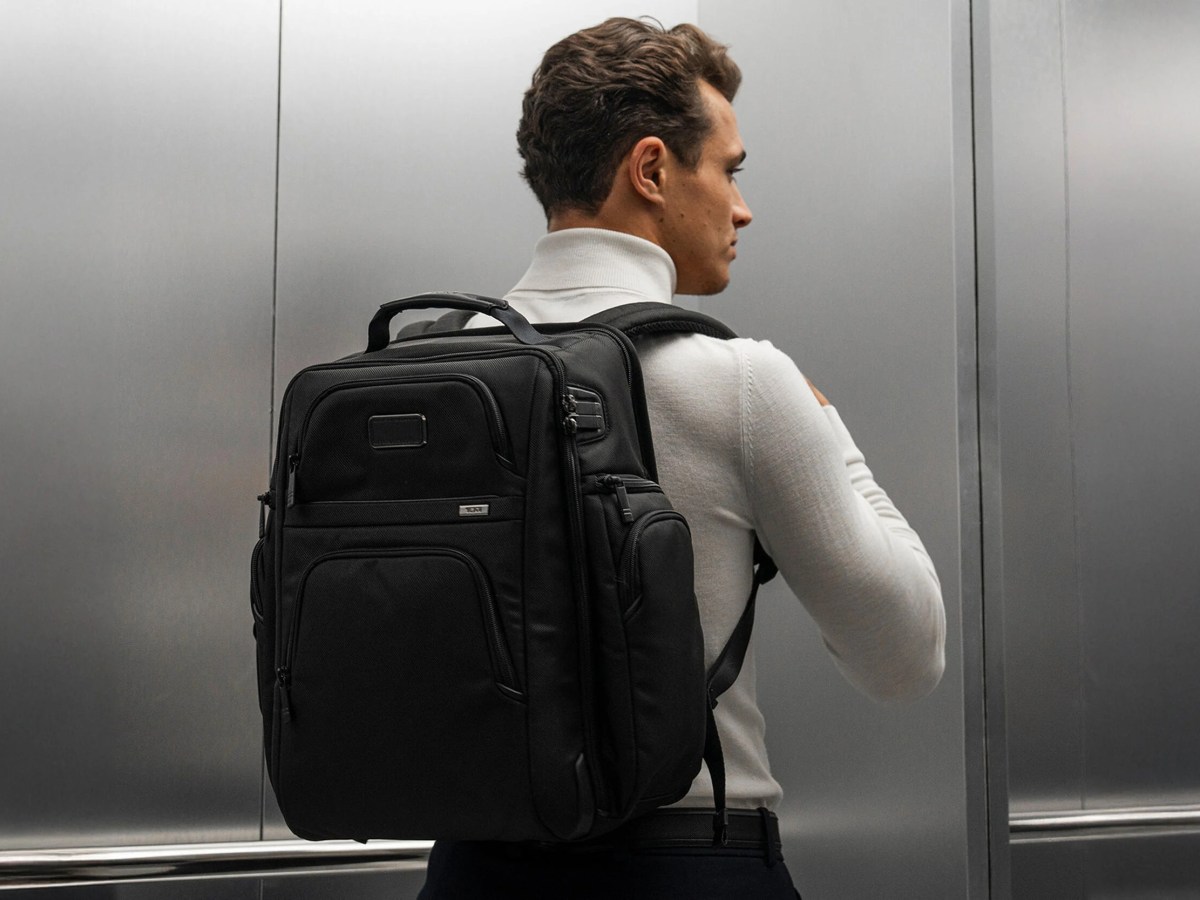 TUMI cumple medio siglo diseñando para quienes viven&nbsp;viajando